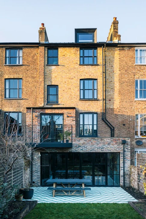 structural glazing London 3