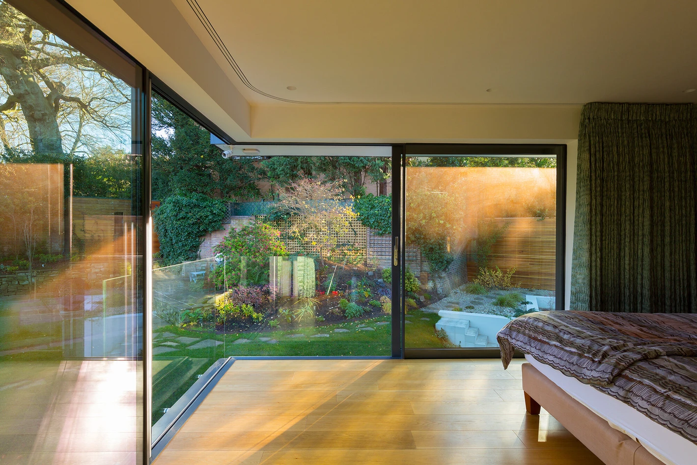 structural glazing Surrey 2
